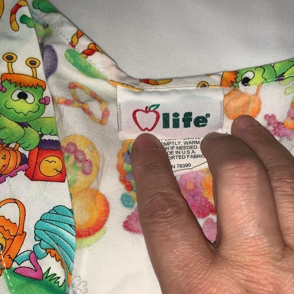 Gently Loved Fun Colorful Scrub Top by Life - Picture 5 of 6